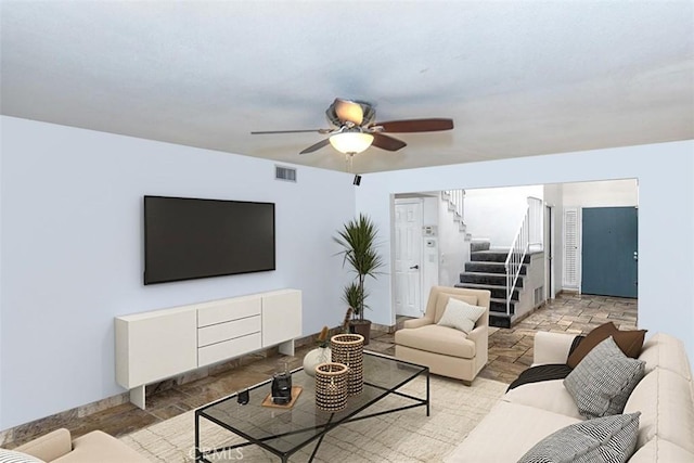 15515 Carrington Dr, La Mirada, CA 90638 - photo 9
