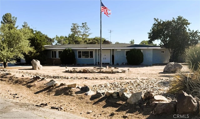 21255 Minnetonka Rd, Apple Valley, CA 92308 - photo 2