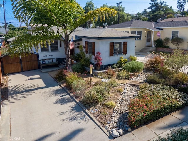 1017 W Santa Cruz St, San Pedro, CA 90731 - photo 1