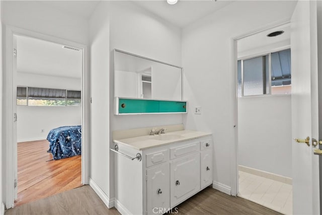 7752 Ostrom Ave, Lake Balboa, CA 91406 - photo 24