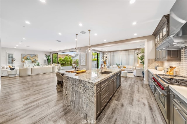 118 Interstellar, Irvine, CA 92618 - photo 16