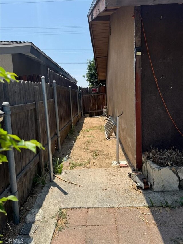 26037 E Edgemont Dr, San Bernardino, CA 92404 - photo 15