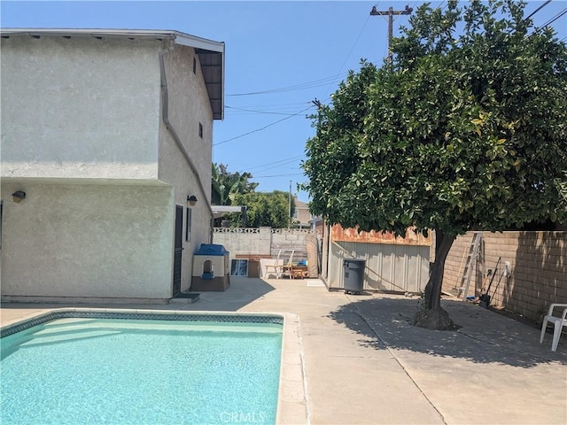 8252 Fontainbleau Way, Cypress, CA 90630 - photo 22