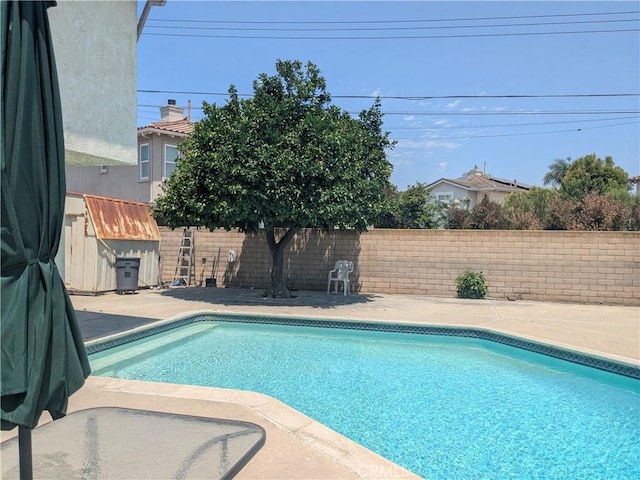 8252 Fontainbleau Way, Cypress, CA 90630 - photo 21