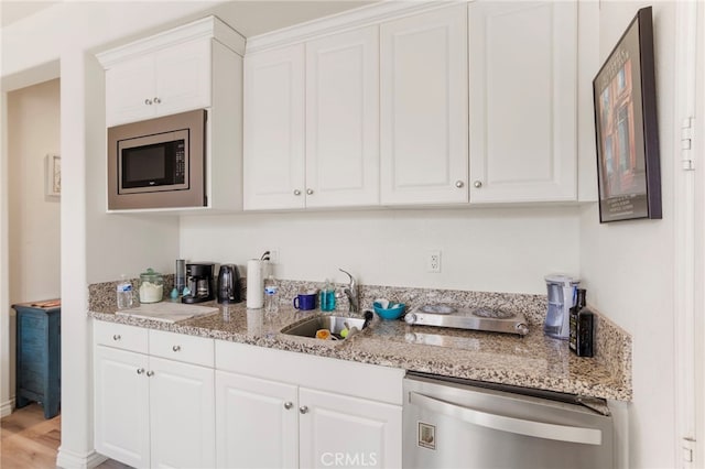 12033 Knight Ct, Victorville, CA 92392 - photo 22
