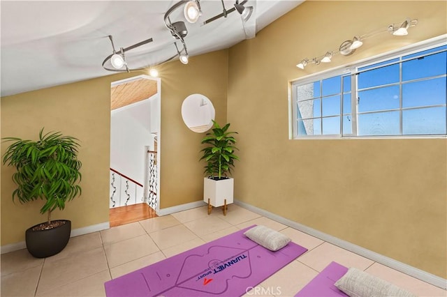 3916 Carnavon Way, Los Angeles, CA 90027 - photo 18