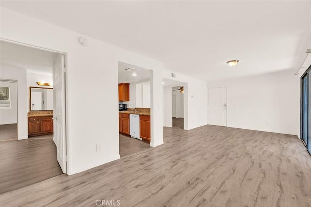 1110 W Blaine St Unit 102, Riverside, CA 92507 - photo 9