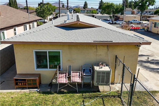 16158 Ceres Ave, Fontana, CA 92335 - photo 14