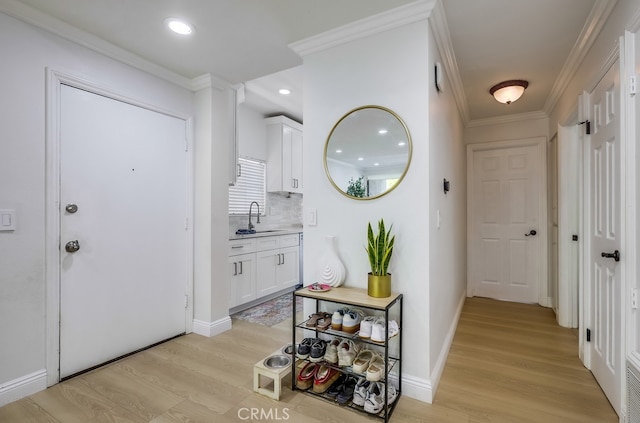 2526 W Macarthur Blvd Unit G, Santa Ana, CA 92704 - photo 3