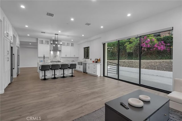5196 Orange Pl, Los Angeles, CA 90008 - photo 19
