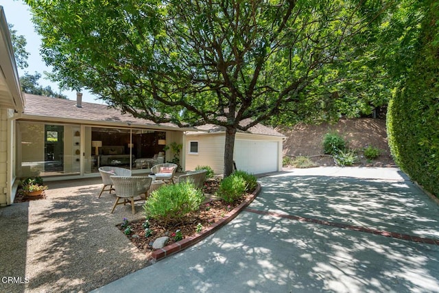423 Devonshire Ln, Glendale, CA 91206 - photo 40