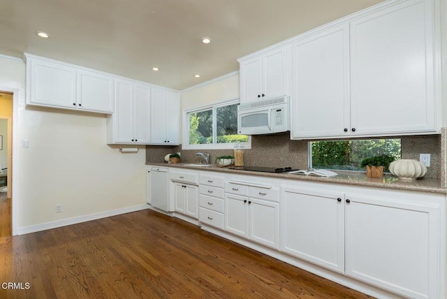 423 Devonshire Ln, Glendale, CA 91206 - photo 12