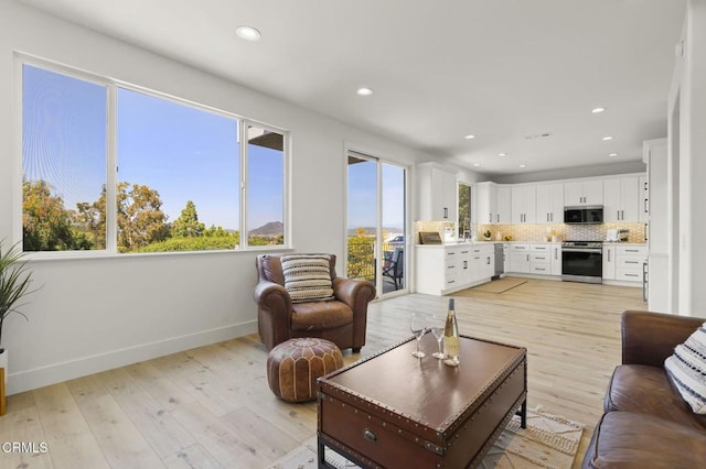 173 Midbury Hill Rd, Newbury Park, CA 91320 - photo 10