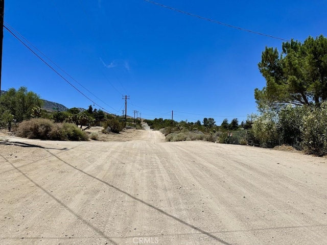 625 Tamarack Rd, Pinon Hills, CA 92372 - photo 10