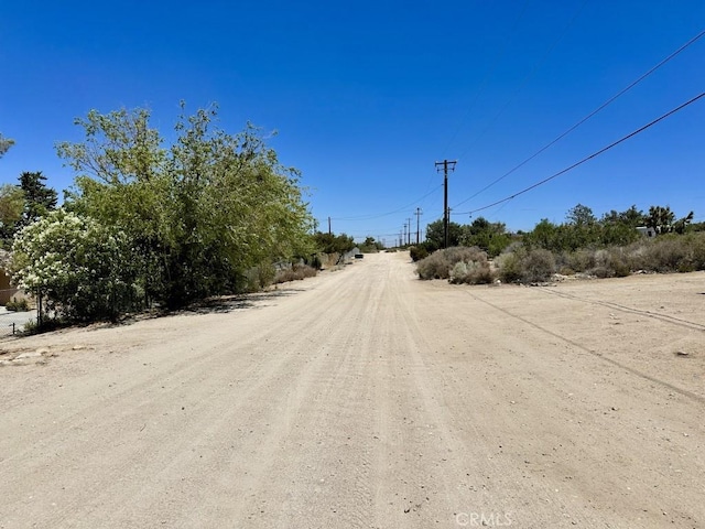 625 Tamarack Rd, Pinon Hills, CA 92372 - photo 9