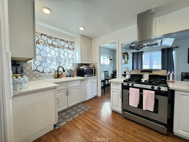 9638 Woodman Ave, Arleta, CA 91331 - photo 3