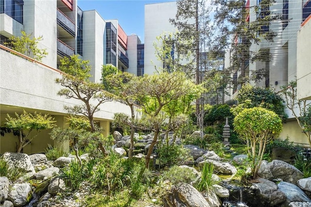 222 S Central Ave Unit 203, Los Angeles, CA 90012 - photo 23