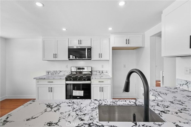713 San Benito Ln, Corona, CA 92879 - photo 3