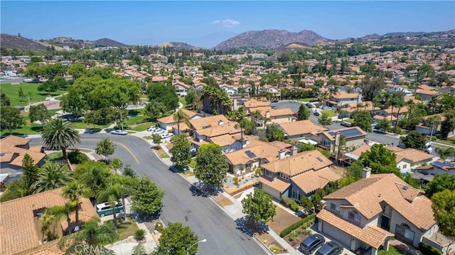 713 San Benito Ln, Corona, CA 92879 - photo 44
