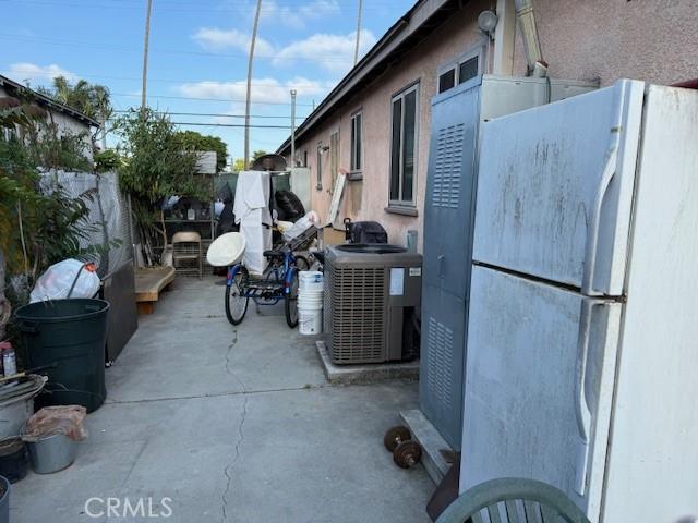 4203 W 104th St, Inglewood, CA 90304 - photo 10