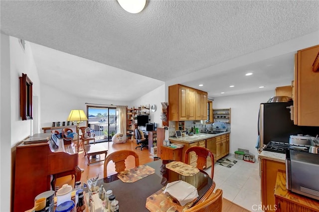 1161 Packers Cir Unit Ci102, Tustin, CA 92780 - photo 8