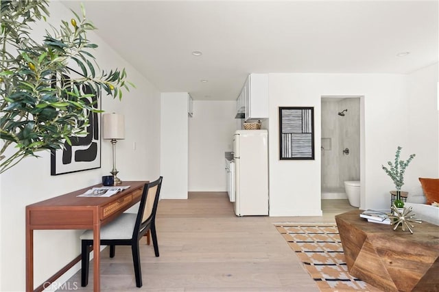 158 S Formosa Ave, Los Angeles, CA 90036 - photo 32