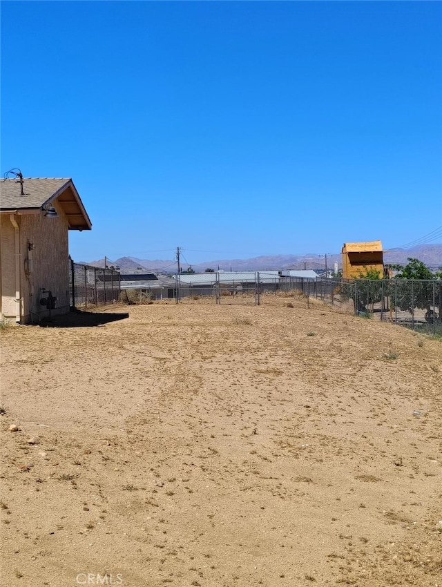 17416 Trinity Dr, Hesperia, CA 92345 - photo 5