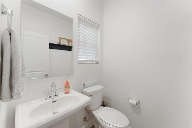 16044 Narni Ln, Fontana, CA 92336 - photo 15