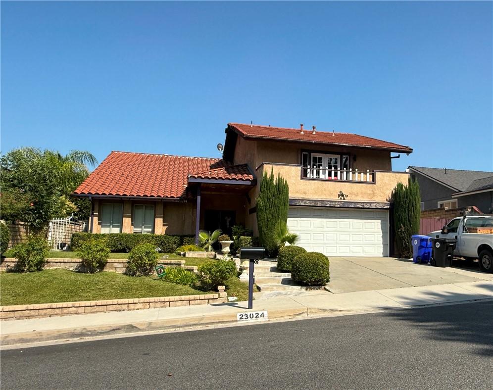 23024 Vista Delgado Dr, Valencia, CA 91354 - photo 2