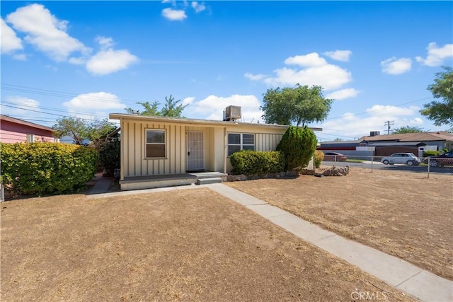 1303 W Ivesbrook St, Lancaster, CA 93534 - photo 3