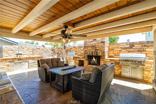 1609 Silvia Ave, Lancaster, CA 93535 - photo 2