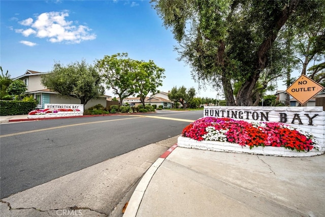 10158 Ascot Cir, Huntington Beach, CA 92646 - photo 4
