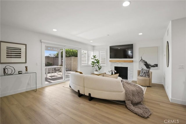 15551 Sunburst Ln, Huntington Beach, CA 92647 - photo 12