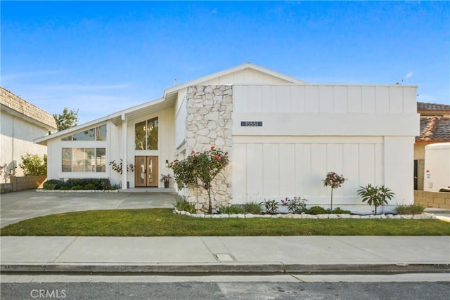 15551 Sunburst Ln, Huntington Beach, CA 92647 - photo 30
