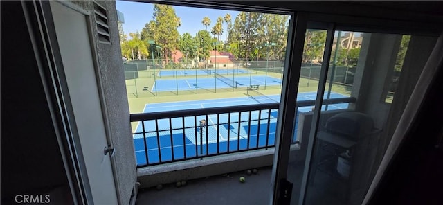 5520 Owensmouth Ave Unit 217, Woodland Hills, CA 91367 - photo 8