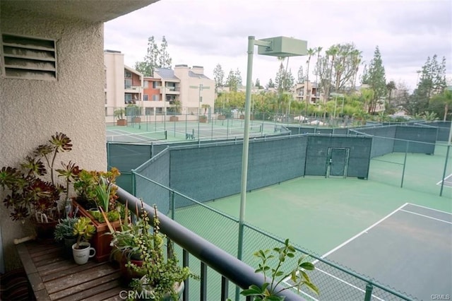 5520 Owensmouth Ave Unit 217, Woodland Hills, CA 91367 - photo 5