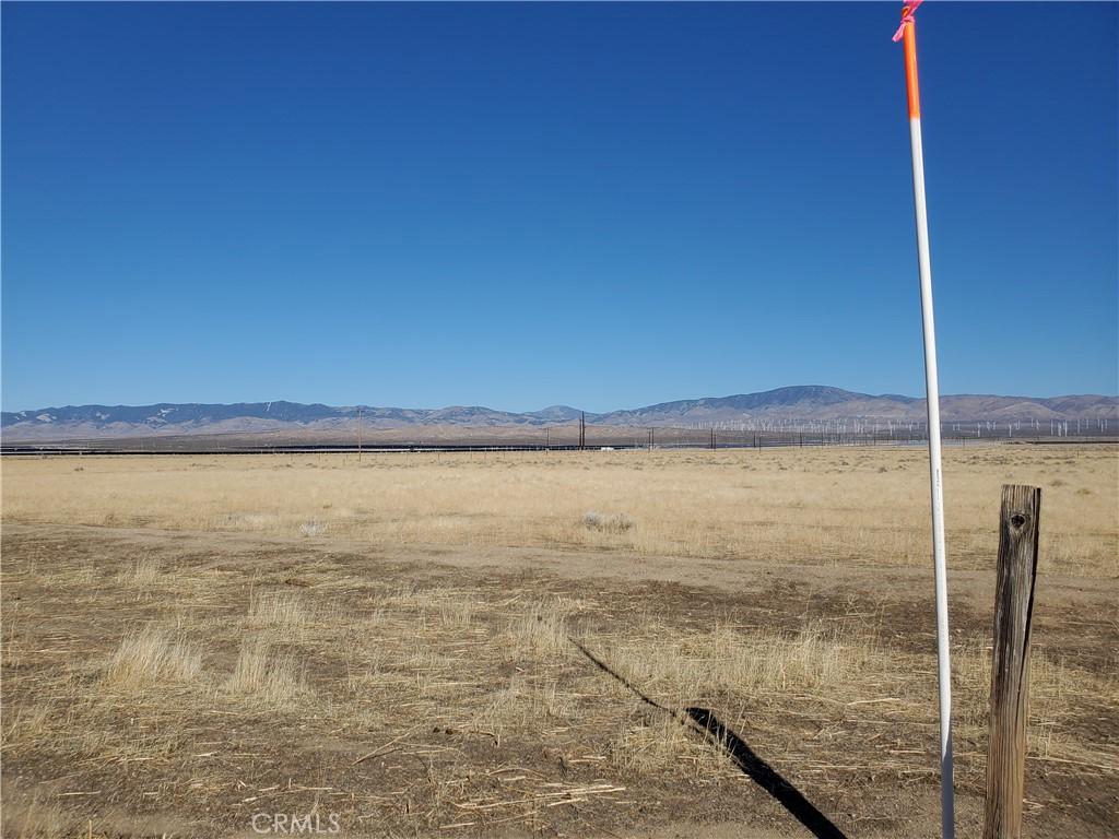 2AC 168th St W, Lancaster, CA 93536 - photo 1