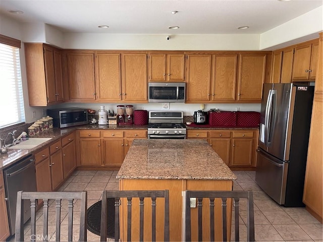 15341 Brianne Ln, Fontana, CA 92336 - photo 7