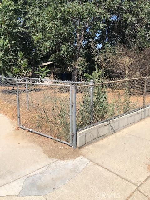 754 W Belmont St, Ontario, CA 91762 - photo 3