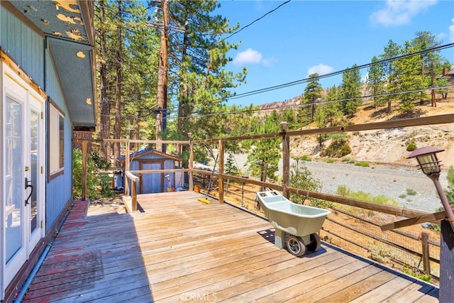 716 Mountain View Ave, Wrightwood, CA 92397 - photo 9