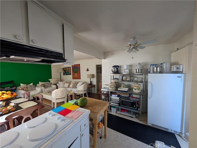 2120 Carmona Ave, Los Angeles, CA 90016 - photo 6