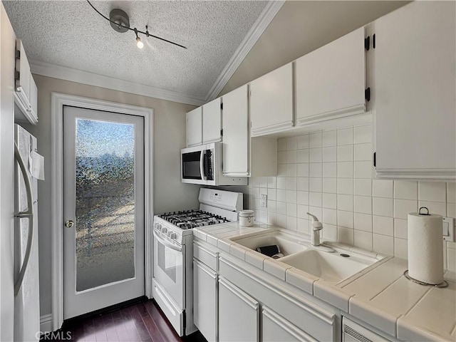 24482 Lantern Hill Dr Unit D, Dana Point, CA 92629 - photo 12