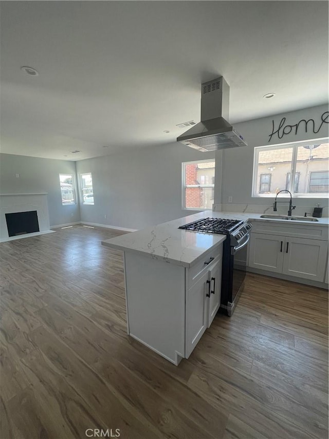 509 S Pearl Ave, Compton, CA 90221 - photo 5