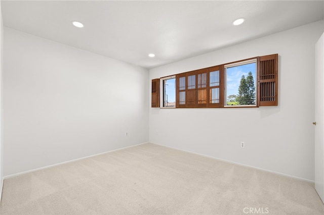 7667 Whitewater Dr, Huntington Beach, CA 92648 - photo 17