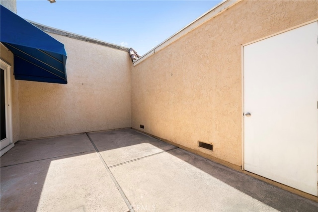7667 Whitewater Dr, Huntington Beach, CA 92648 - photo 20