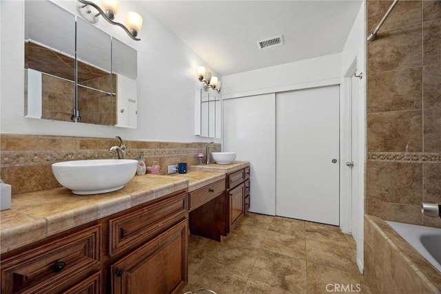 7908 Coulter Pine Ct, Bakersfield, CA 93313 - photo 21