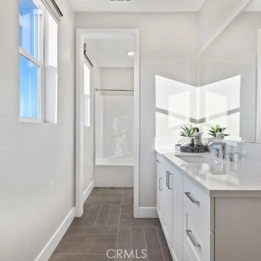 438 Sonia, Irvine, CA 92618 - photo 23
