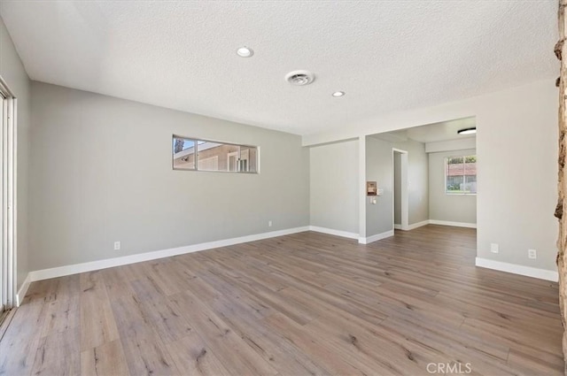 2111 Elsinore Rd, Riverside, CA 92506 - photo 16