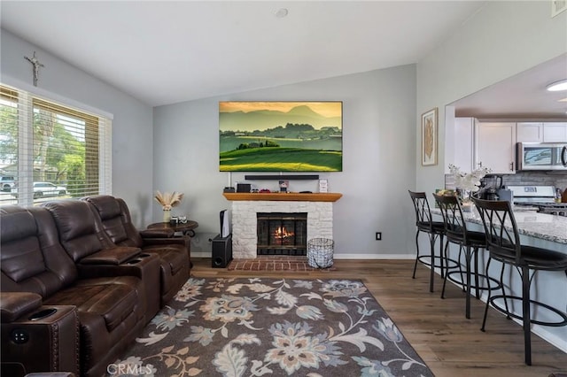 1004 Lightcap St, Lancaster, CA 93535 - photo 5