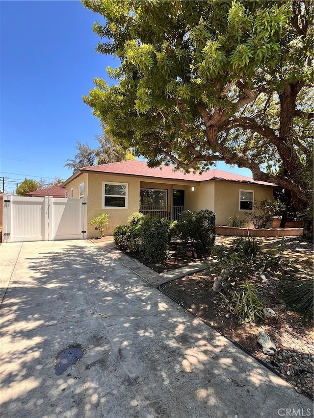 9545 Heiner St, Bellflower, CA 90706 - photo 1